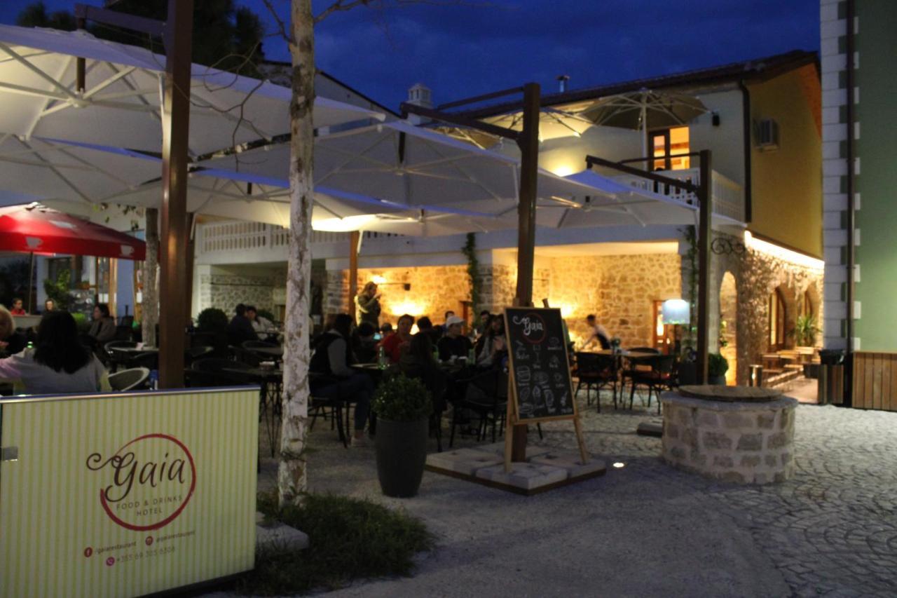 Gaia Bed and Breakfast Vlorë Eksteriør billede